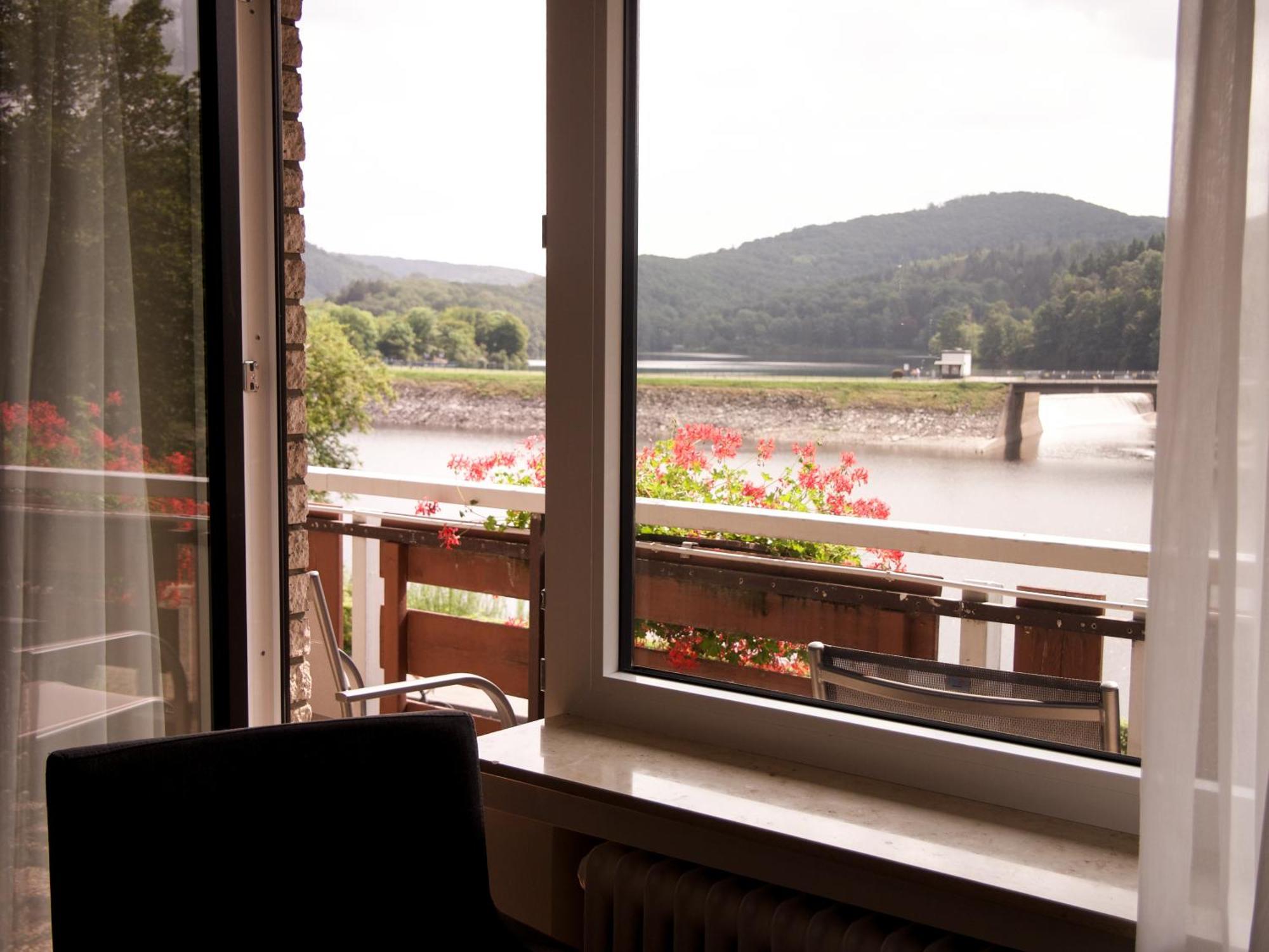 Hotel Paulushof Simmerath Eksteriør billede